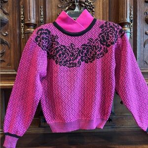 NWT- NILS BRAND LADIES SKI SWEATER